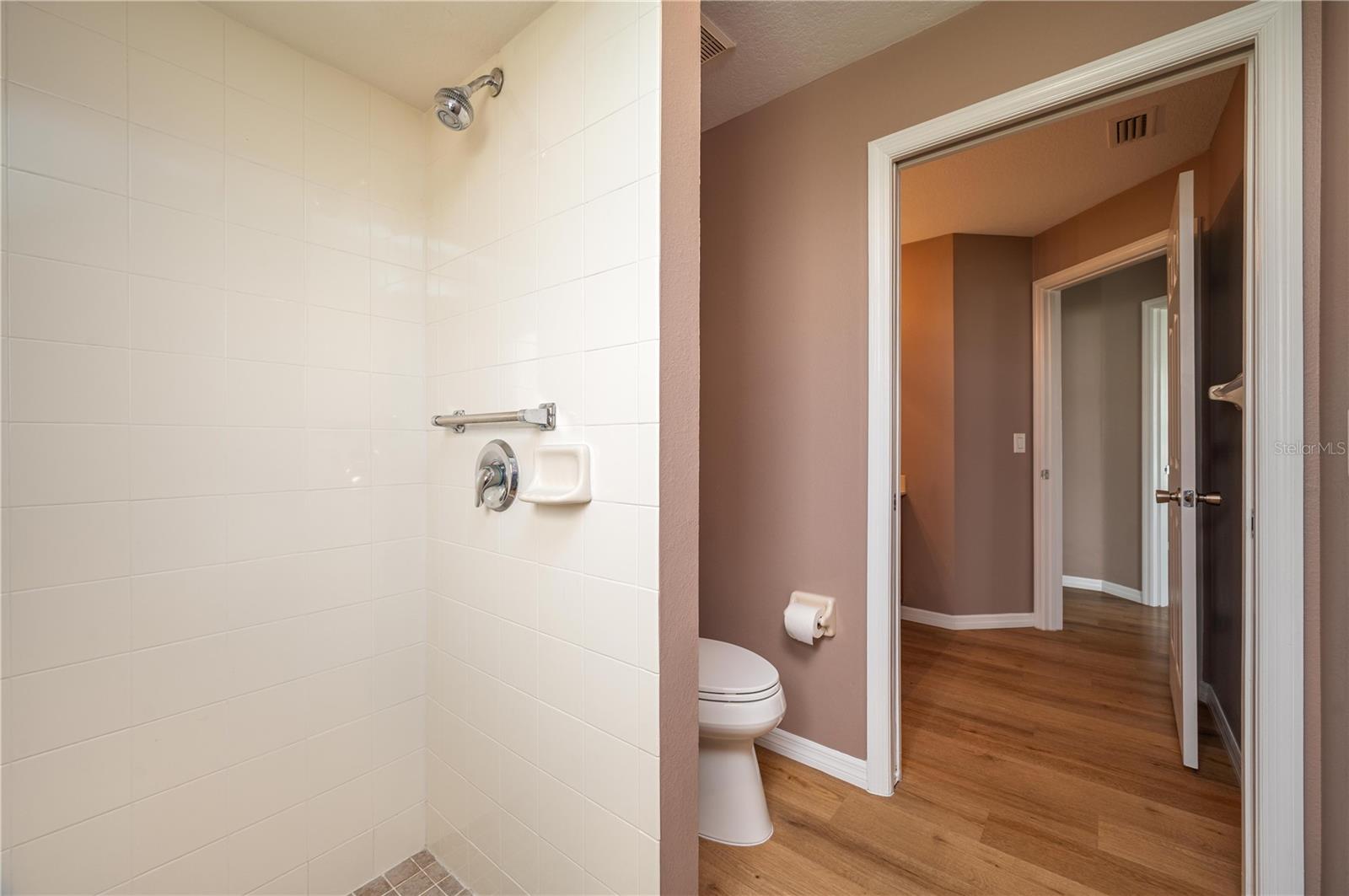 ESTATES/AUBURNDALE - Residential