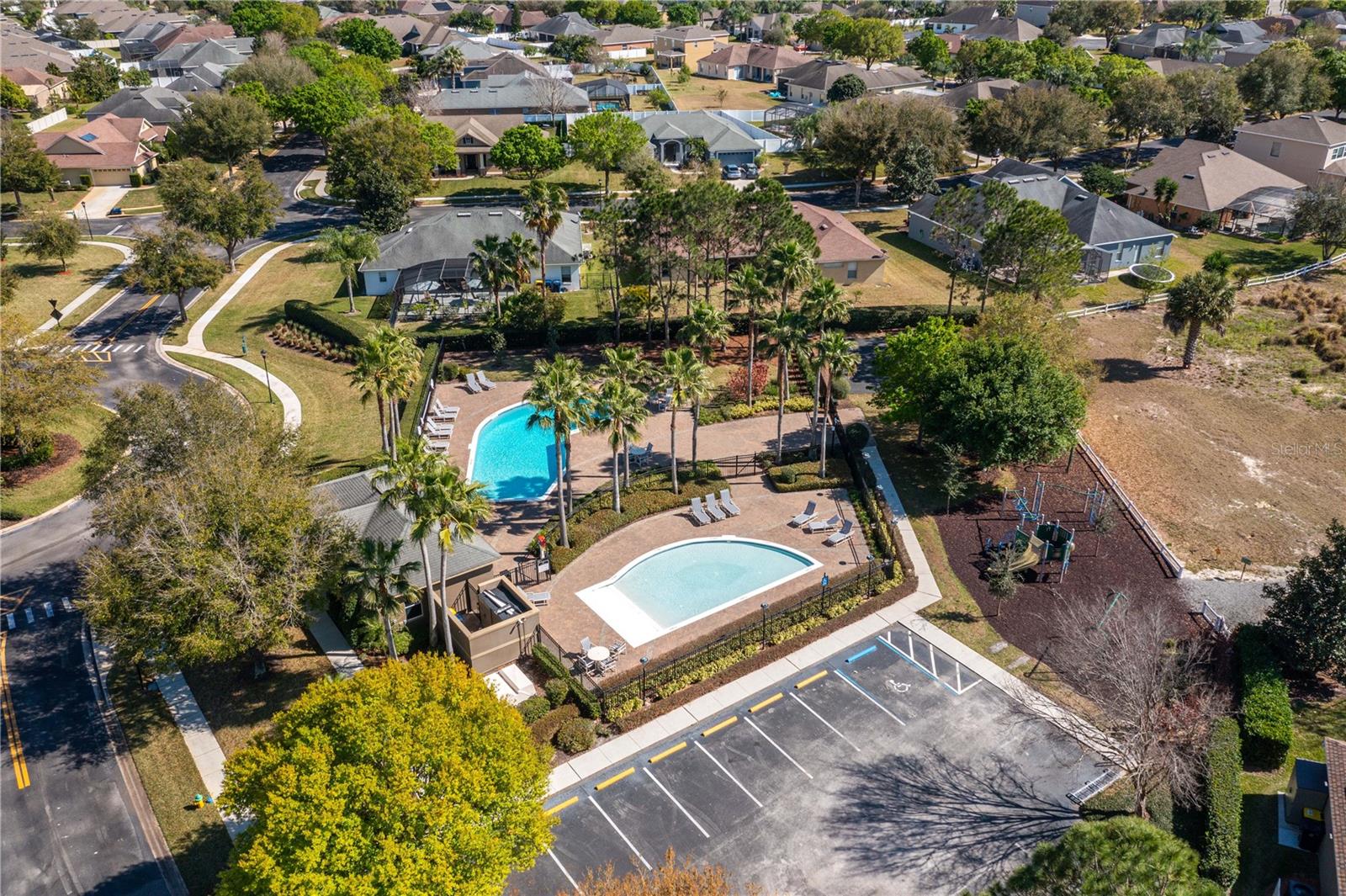 ESTATES/AUBURNDALE - Residential