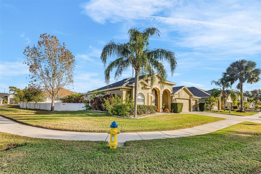 Photo of 11709 Stonewood Gate Drive, Riverview, FL 33579 (MLS # TB8461263)