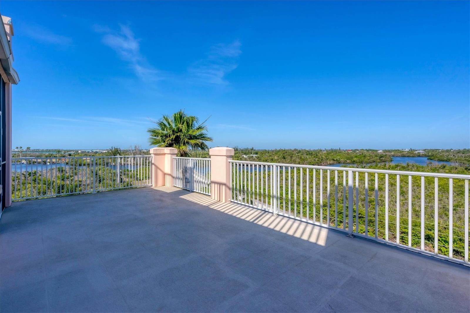 BOCA VISTA HARBOR BLDG A - Residential