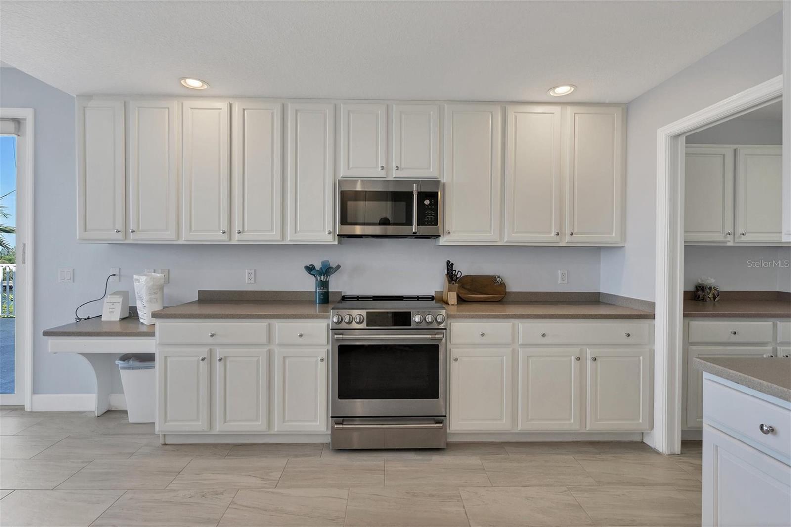 BOCA VISTA HARBOR BLDG A - Residential