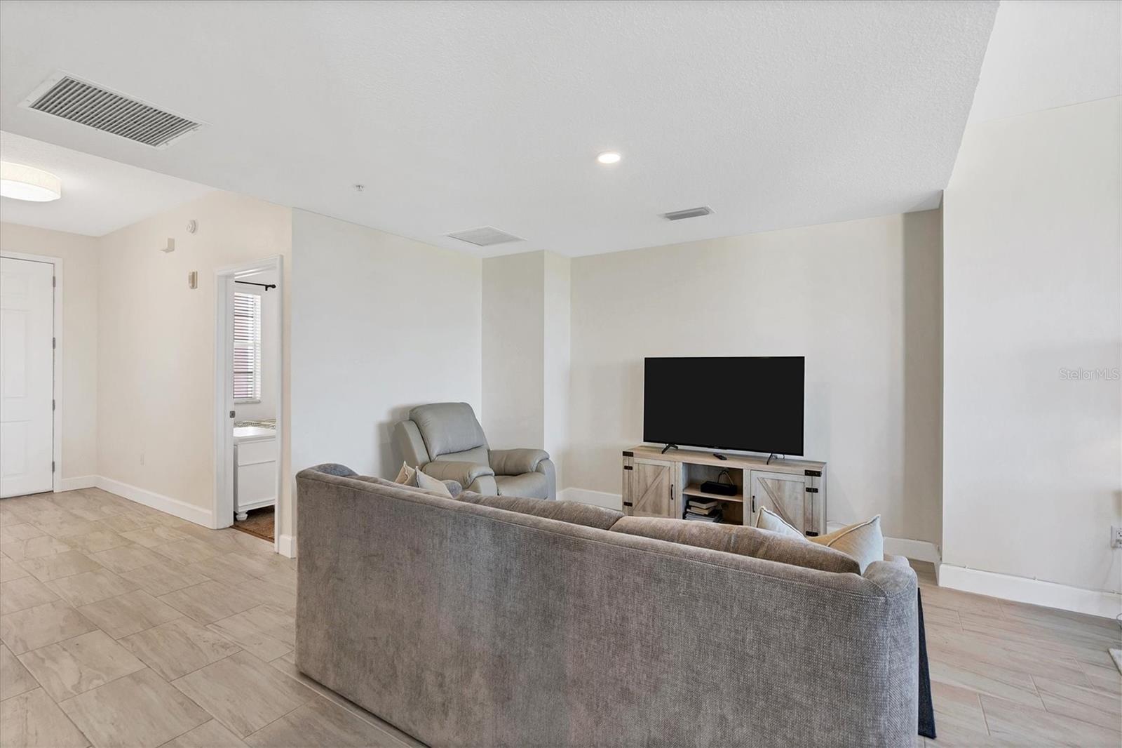 BOCA VISTA HARBOR BLDG A - Residential