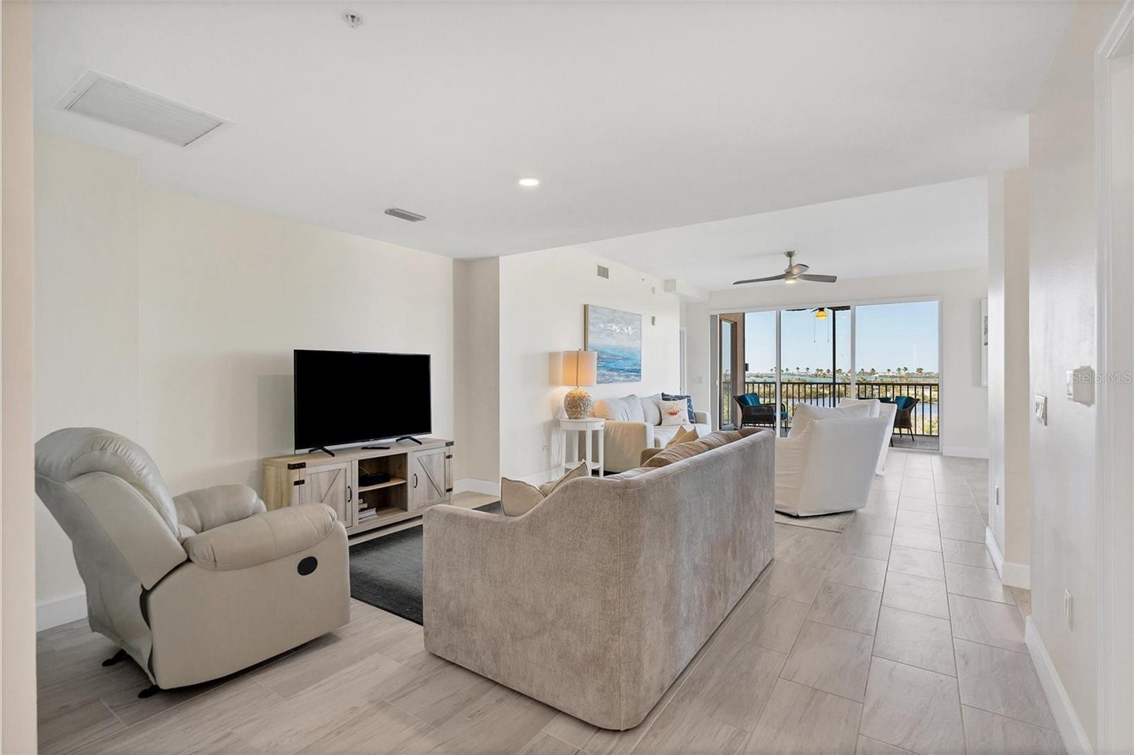 BOCA VISTA HARBOR BLDG A - Residential