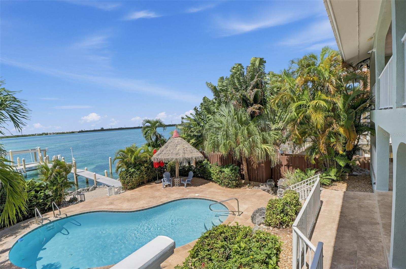 422 HARBOUR DRIVE