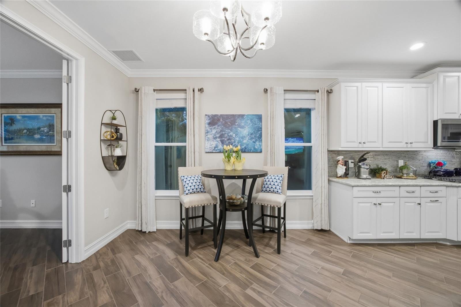 PROMENADE AT LAKE PARK PH - Residential