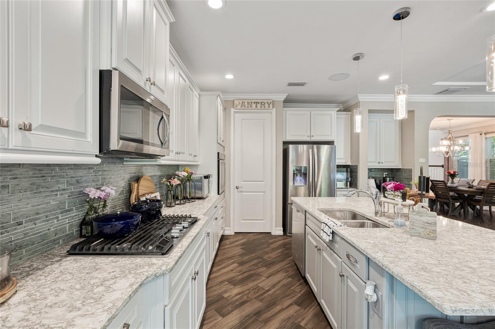 PROMENADE AT LAKE PARK PH - Residential