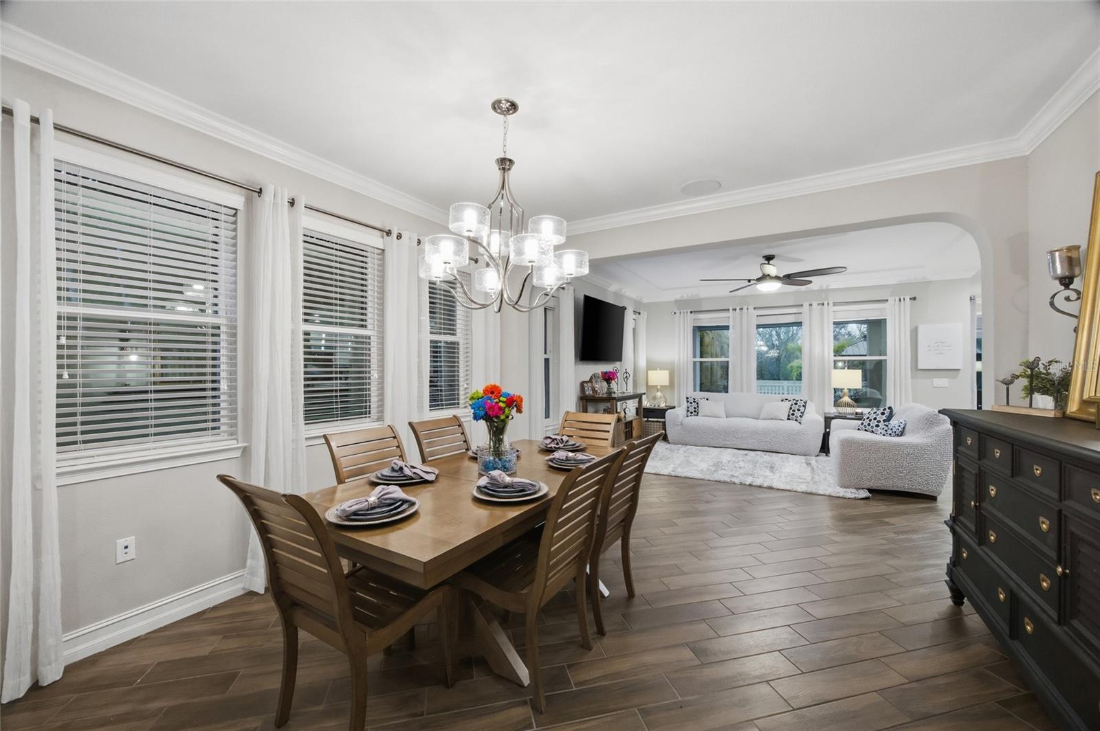 PROMENADE AT LAKE PARK PH - Residential