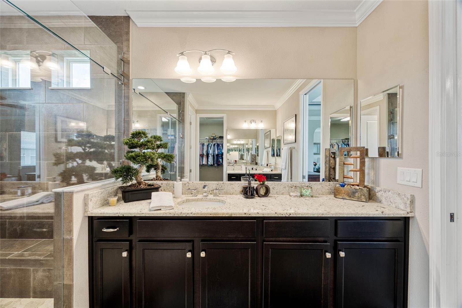 PROMENADE AT LAKE PARK PH - Residential