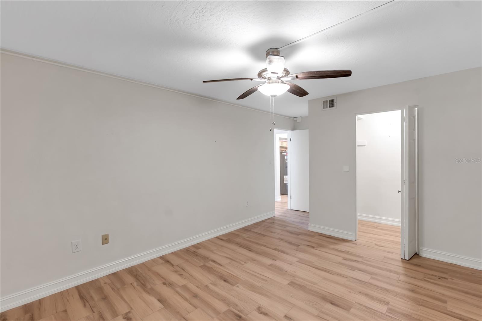 WESTCHESTER I - Residential Lease