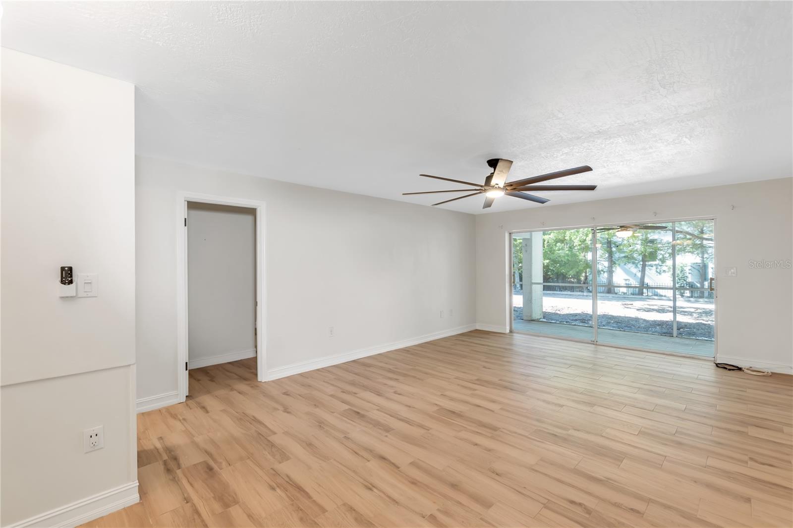 WESTCHESTER I - Residential Lease