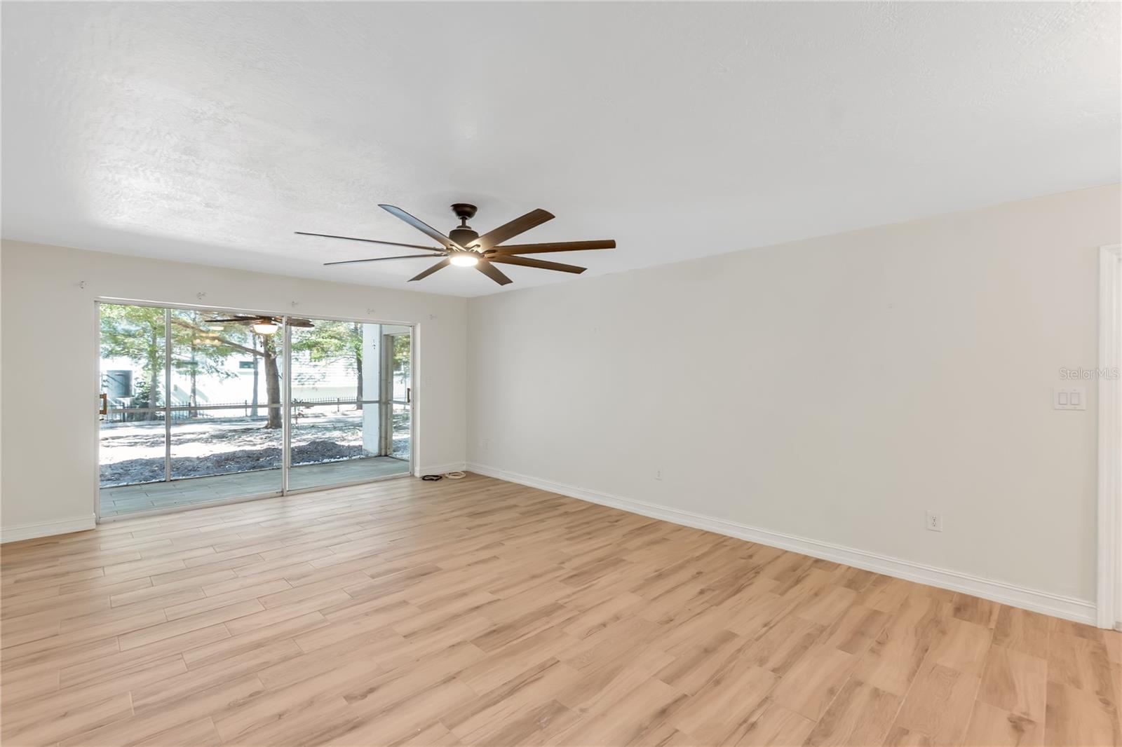 WESTCHESTER I - Residential Lease