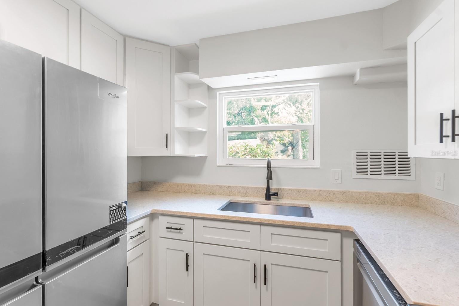 WESTCHESTER I - Residential Lease