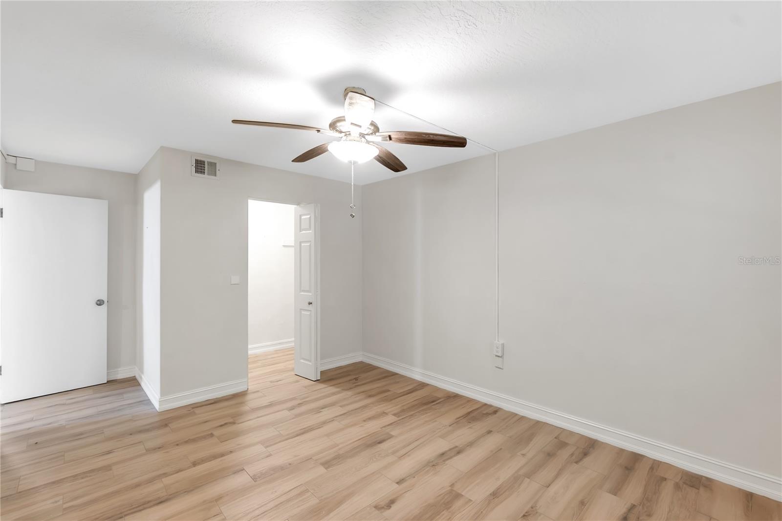 WESTCHESTER I - Residential Lease