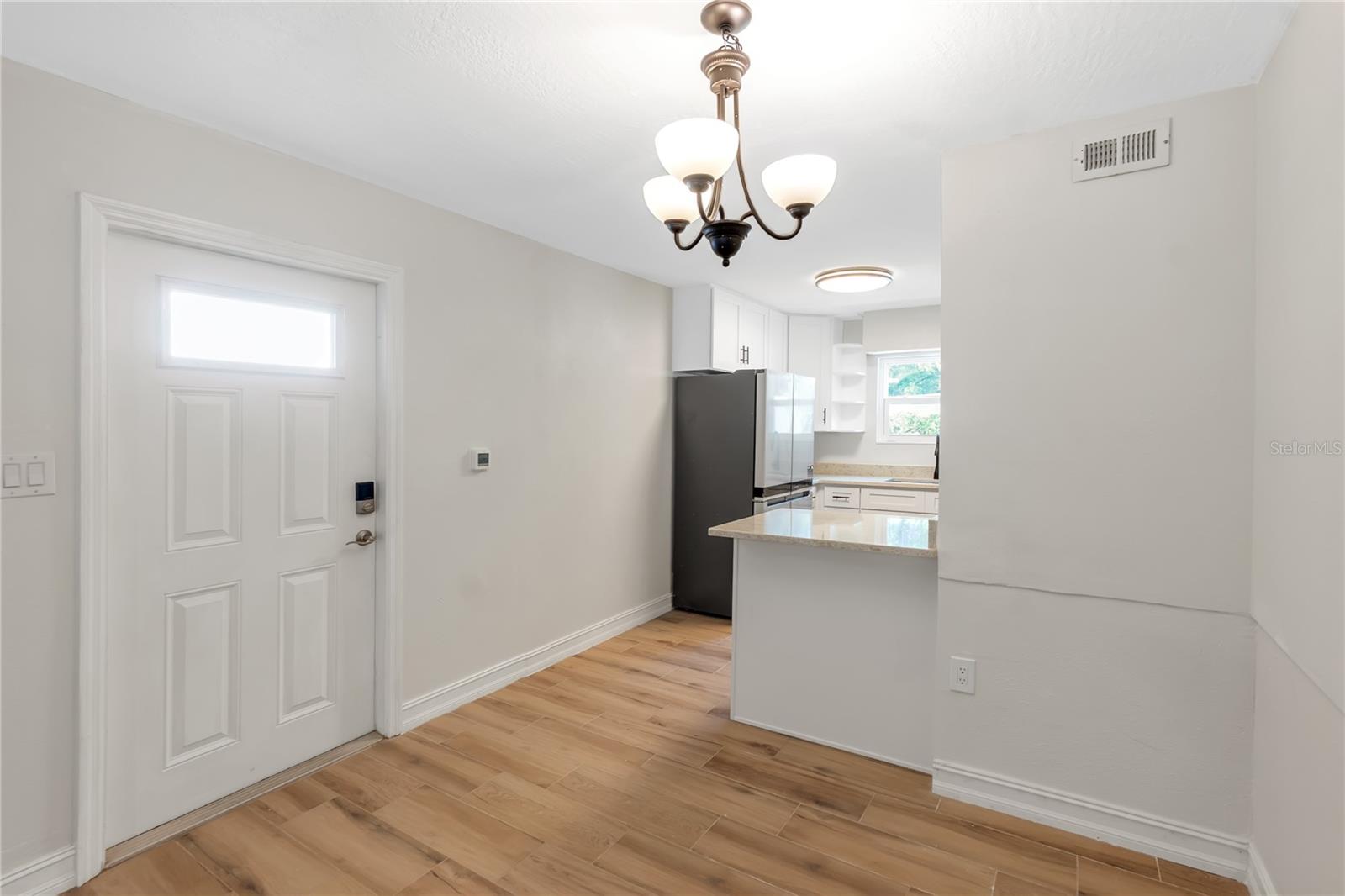 WESTCHESTER I - Residential Lease