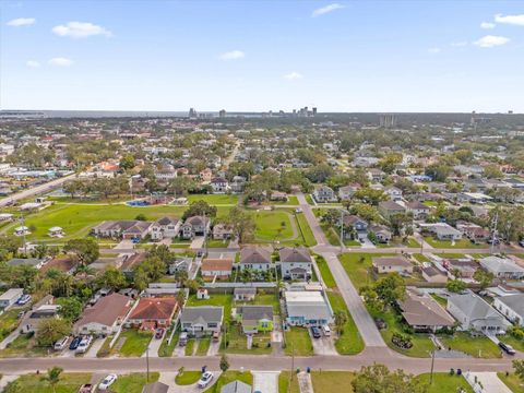 A home in TAMPA