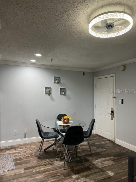 PARKWAY PALMS RESORT MAINGATE CONDO - Residential