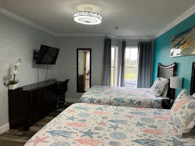 PARKWAY PALMS RESORT MAINGATE CONDO - Residential