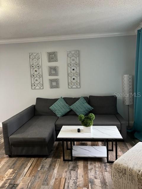 PARKWAY PALMS RESORT MAINGATE CONDO - Residential