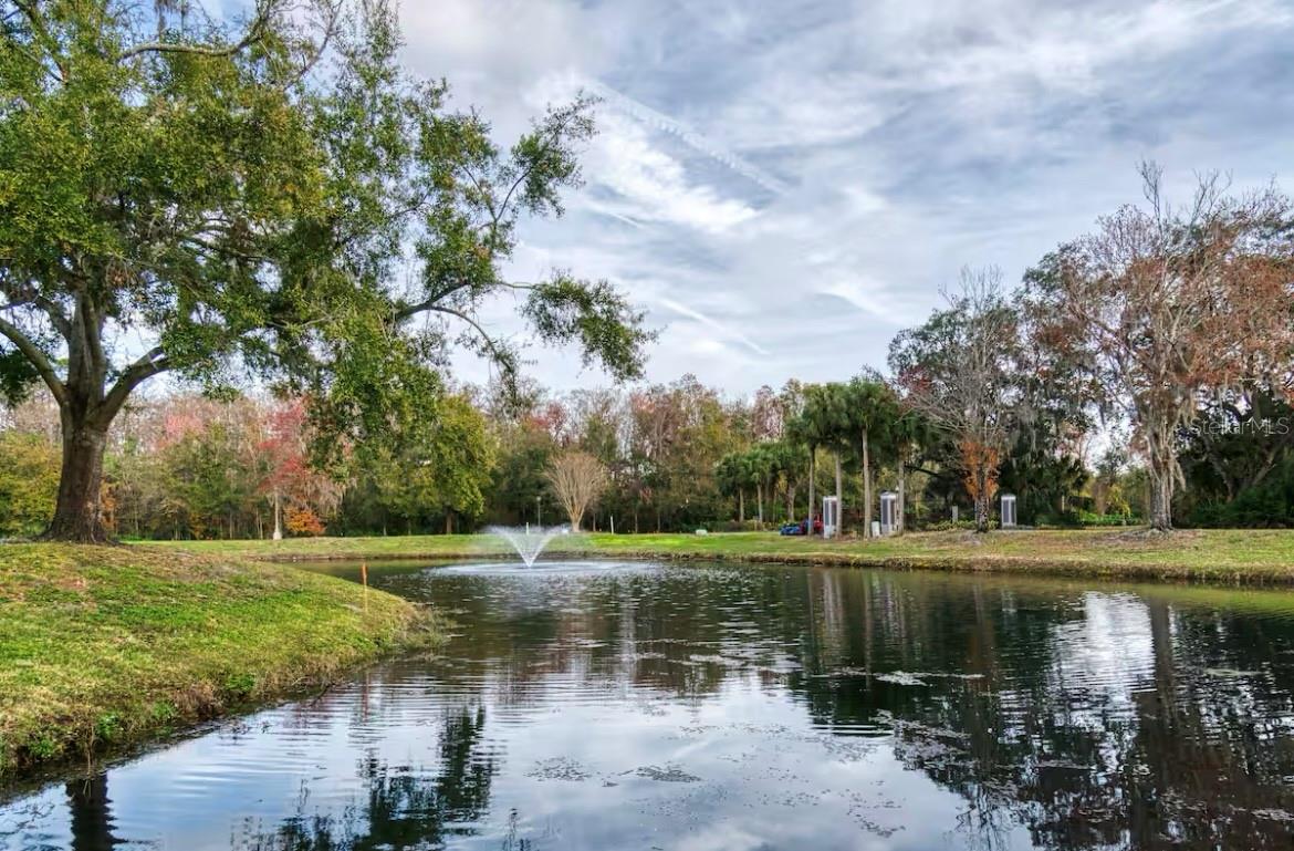 PARKWAY PALMS RESORT MAINGATE CONDO - Residential