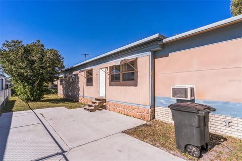 A home in DEBARY