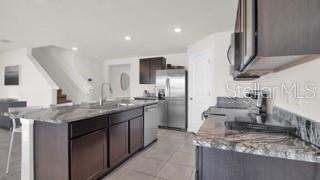 CREEK PRESERVE PH 1 6-8 - Residential Lease