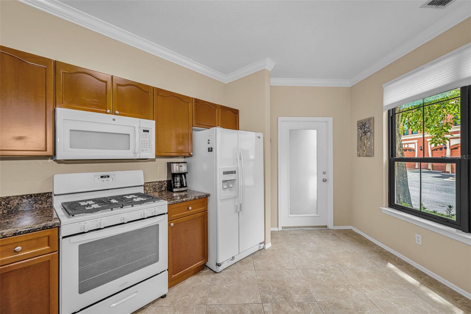 GRAND BELLAGIO AT BAYWATCH CONDO THE - Residential