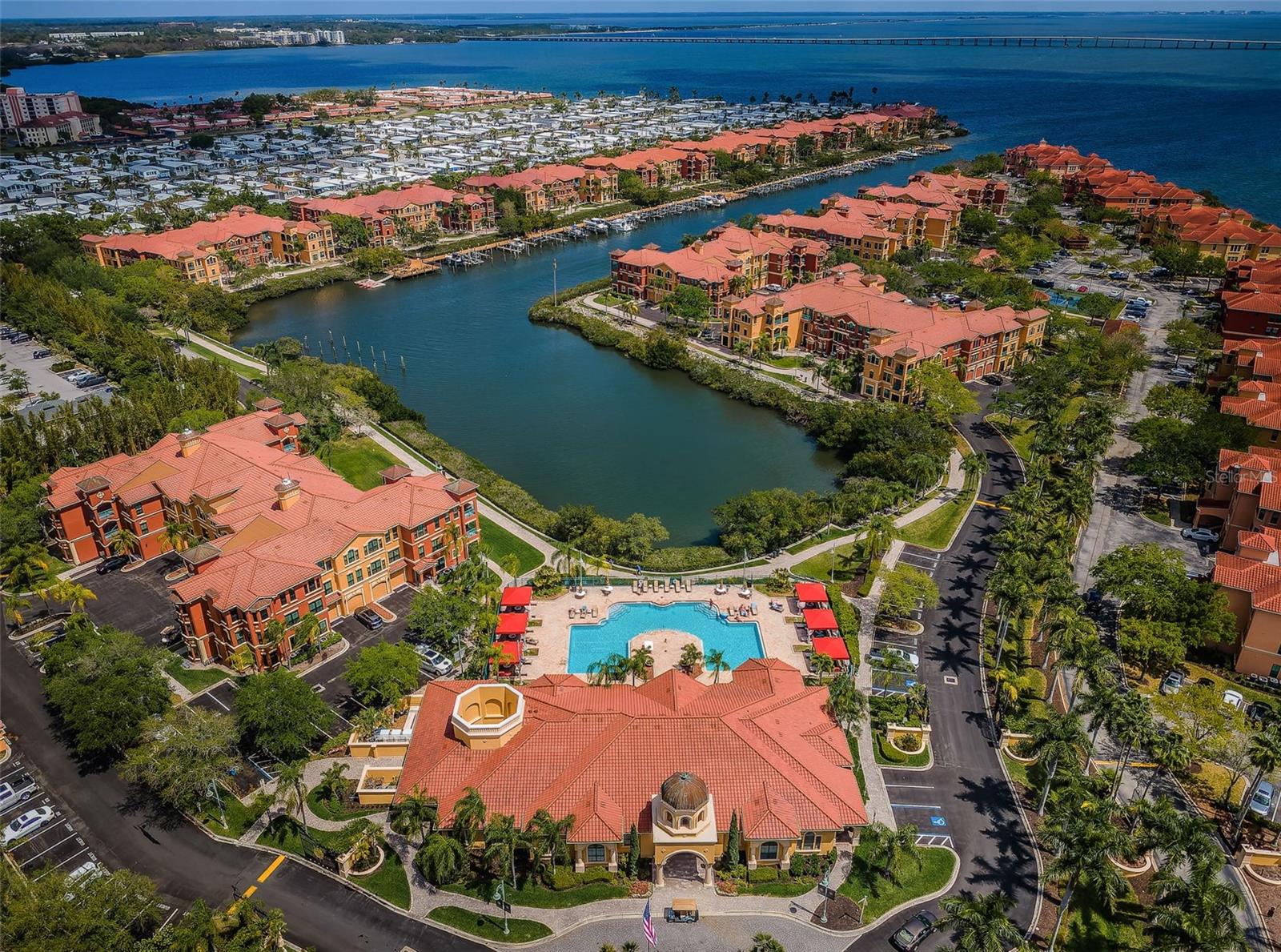 GRAND BELLAGIO AT BAYWATCH CONDO THE - Residential