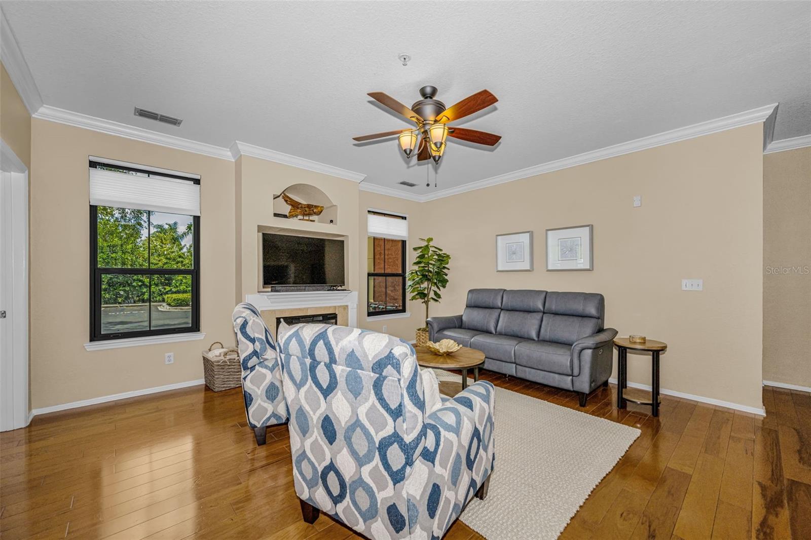 GRAND BELLAGIO AT BAYWATCH CONDO THE - Residential