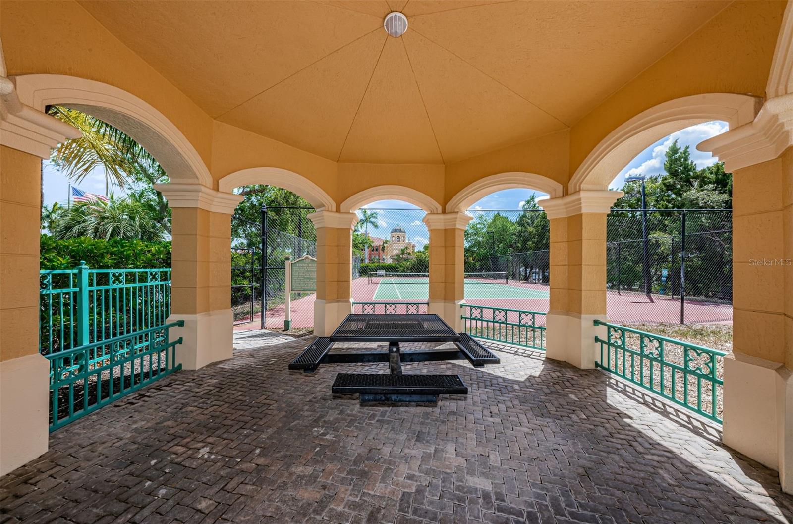 GRAND BELLAGIO AT BAYWATCH CONDO THE - Residential