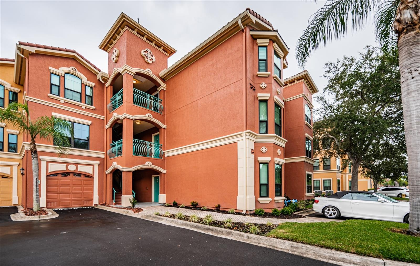 GRAND BELLAGIO AT BAYWATCH CONDO THE - Residential