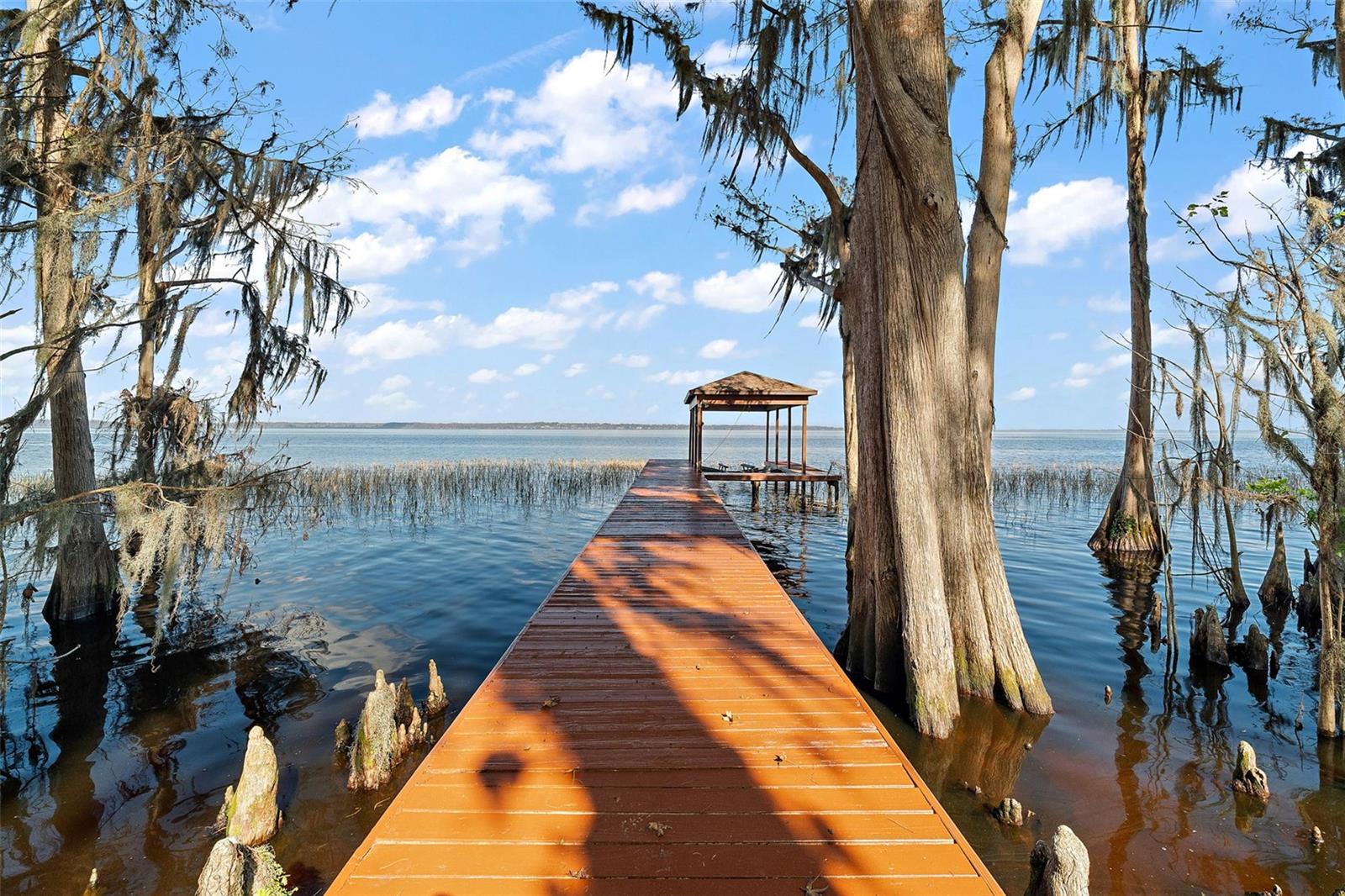 5415 BANANA POINT DRIVE