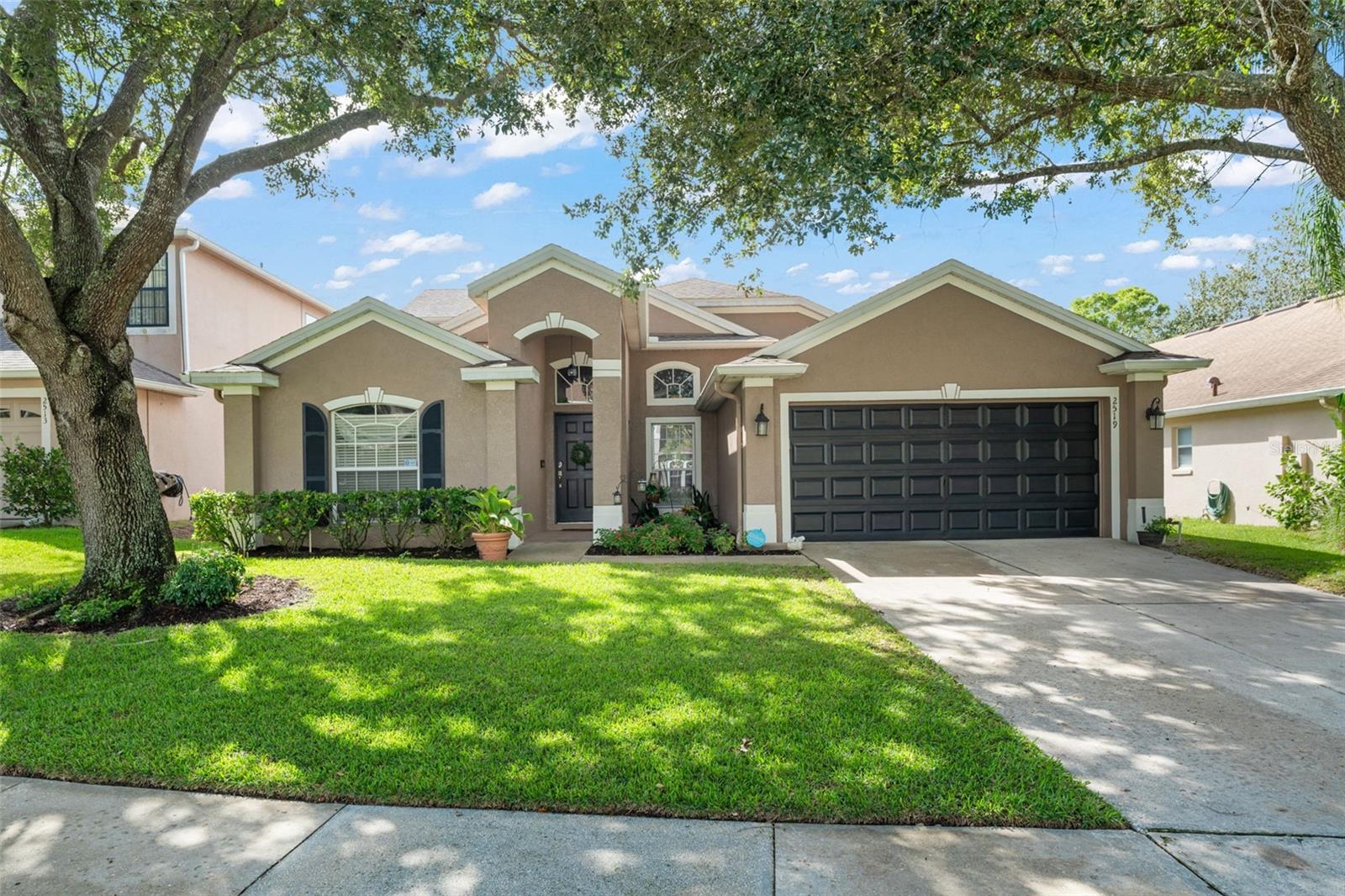 WEKIVA CLUB - Residential