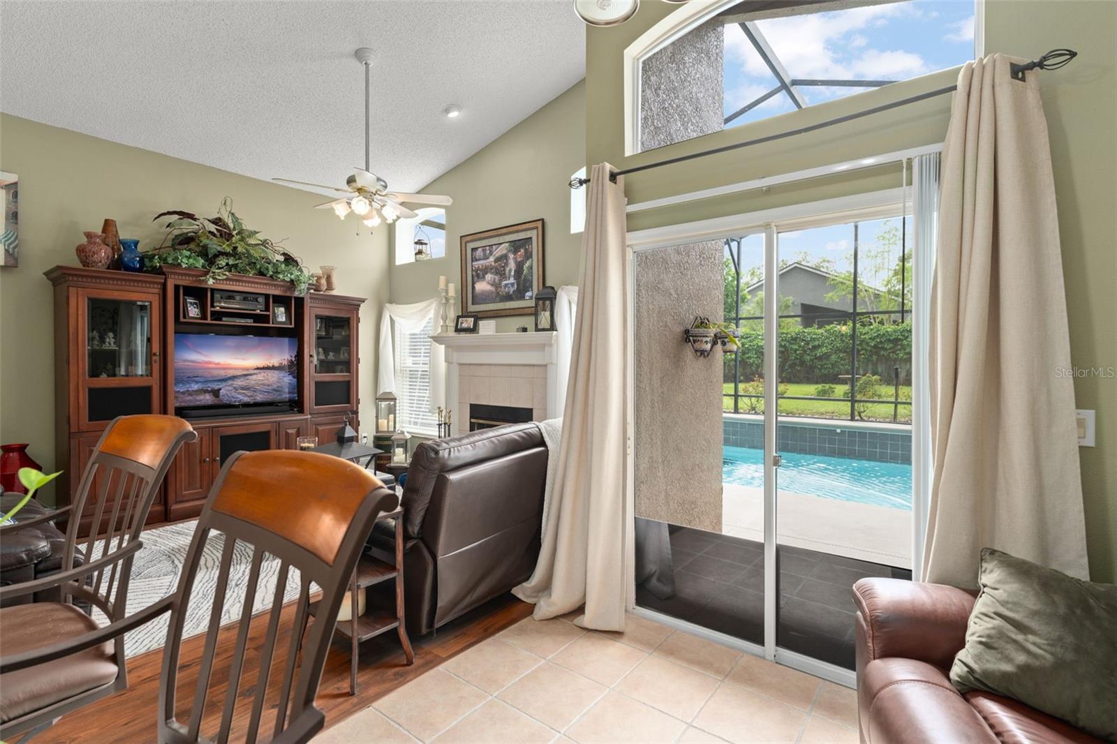 WEKIVA CLUB - Residential