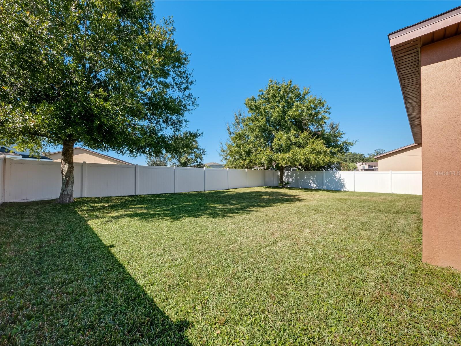 DORAL POINTE UNIT 2 - Residential