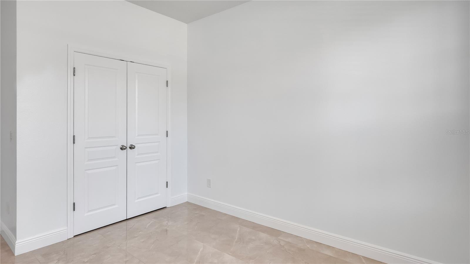 DORAL POINTE UNIT 2 - Residential