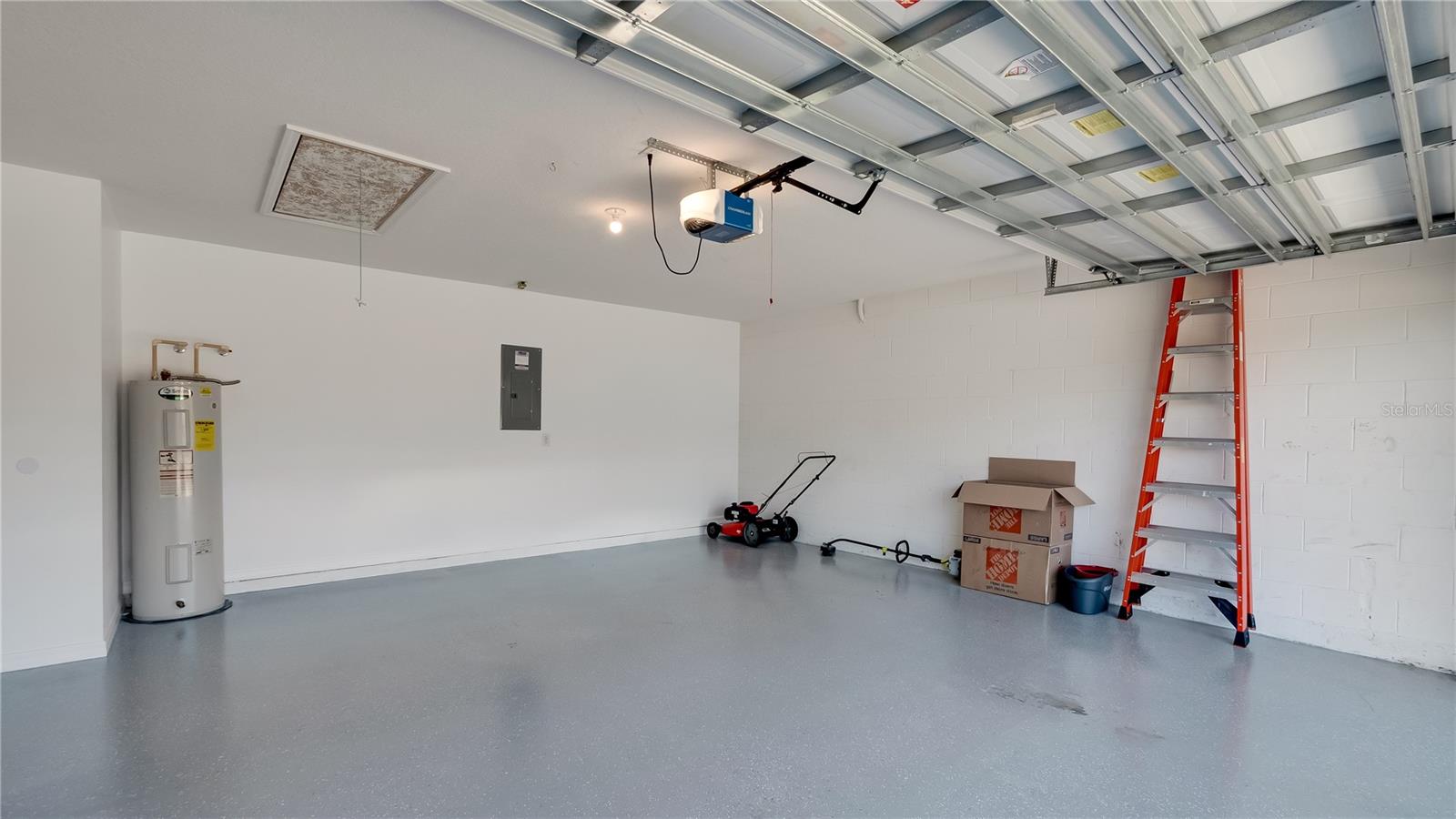 DORAL POINTE UNIT 2 - Residential