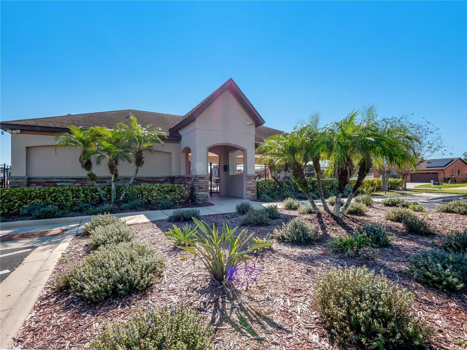 DORAL POINTE UNIT 2 - Residential