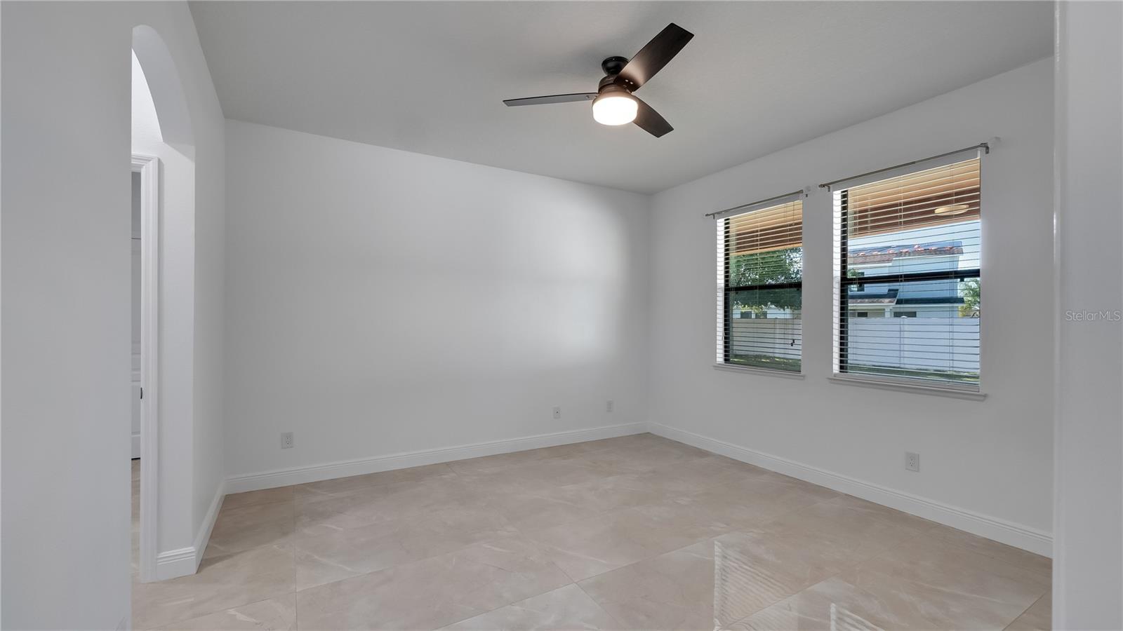DORAL POINTE UNIT 2 - Residential