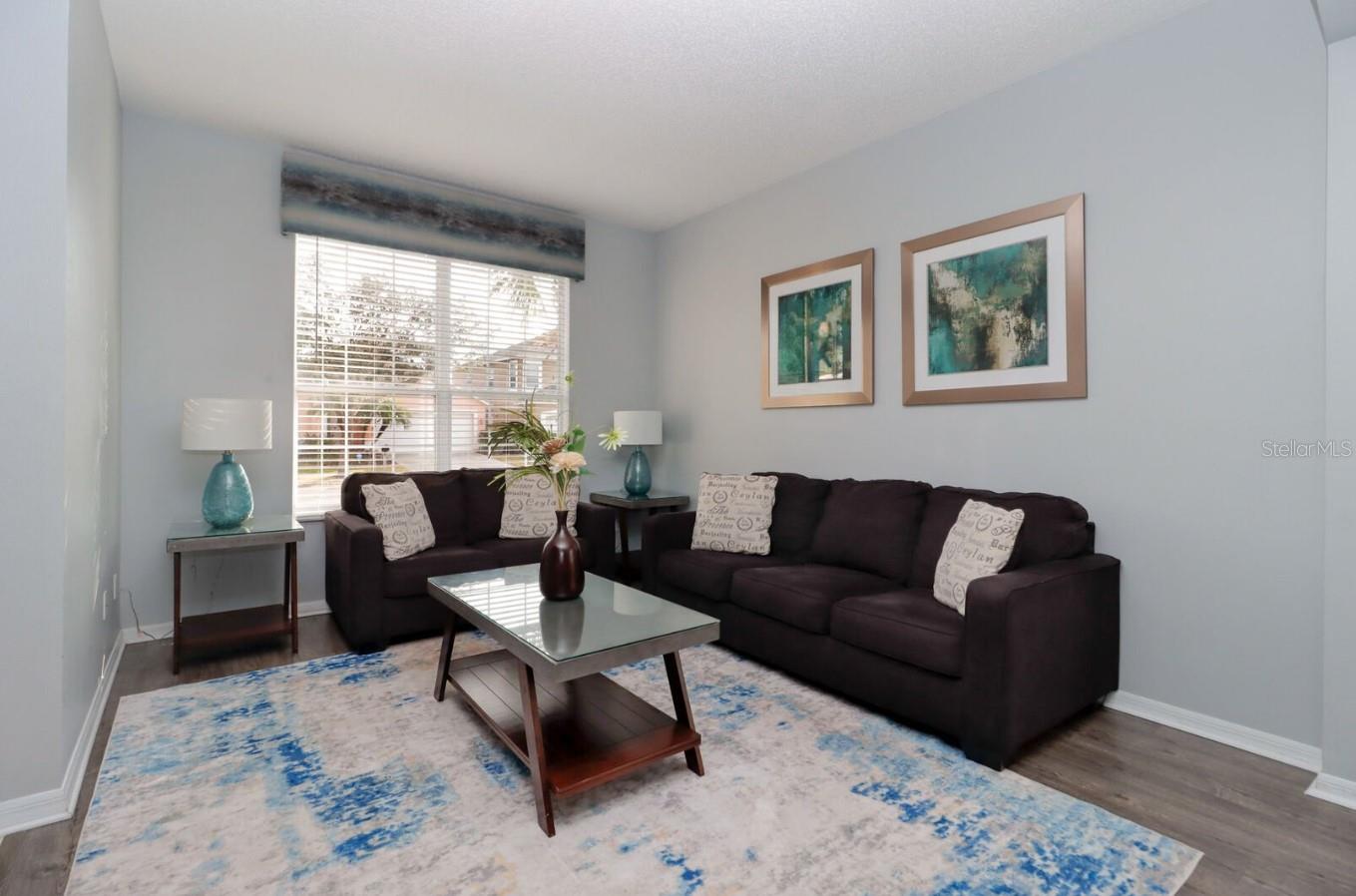 SEASONS - Residential