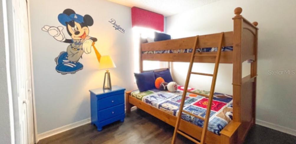 SEASONS - Residential