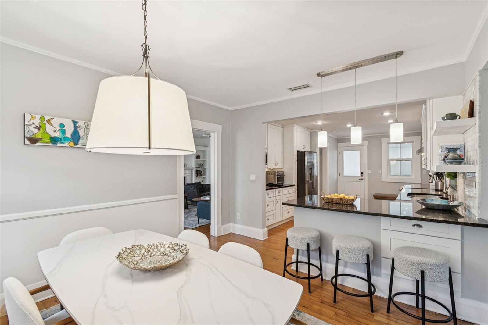 NORTH NEW SUBURB BEAUTIFUL - Residential