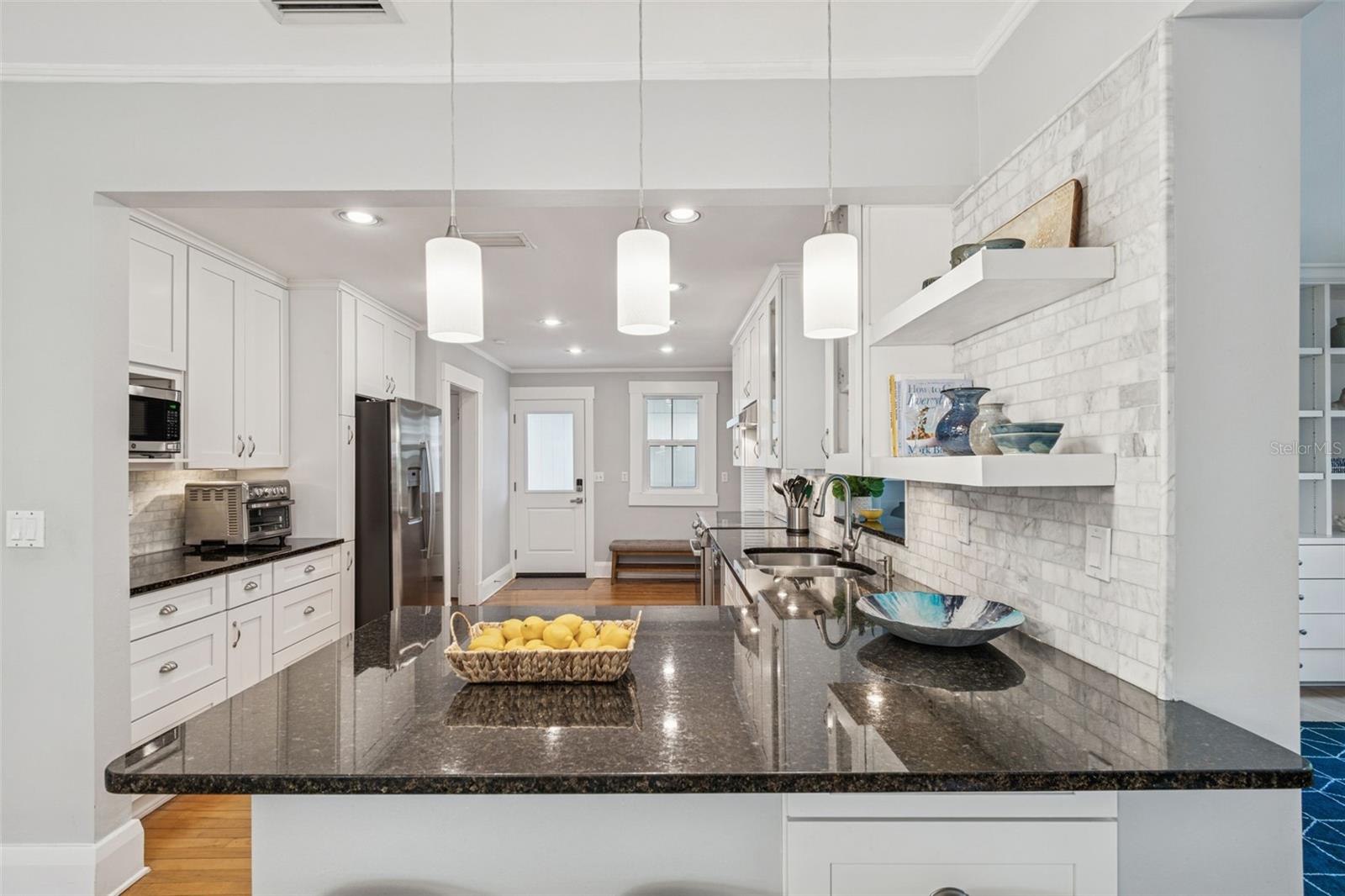 NORTH NEW SUBURB BEAUTIFUL - Residential