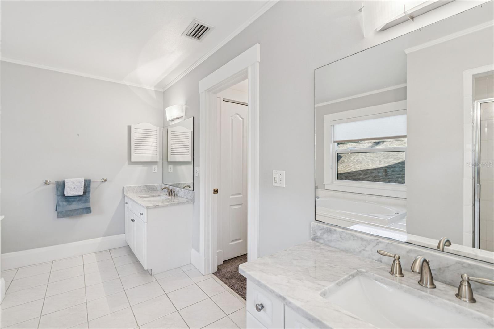 NORTH NEW SUBURB BEAUTIFUL - Residential