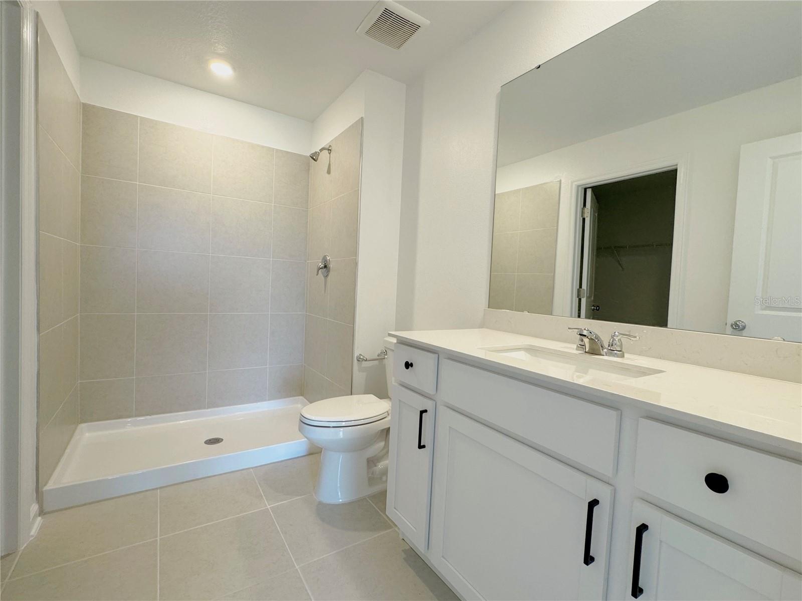 RANCHES/LK MCLEOD I - Residential Lease