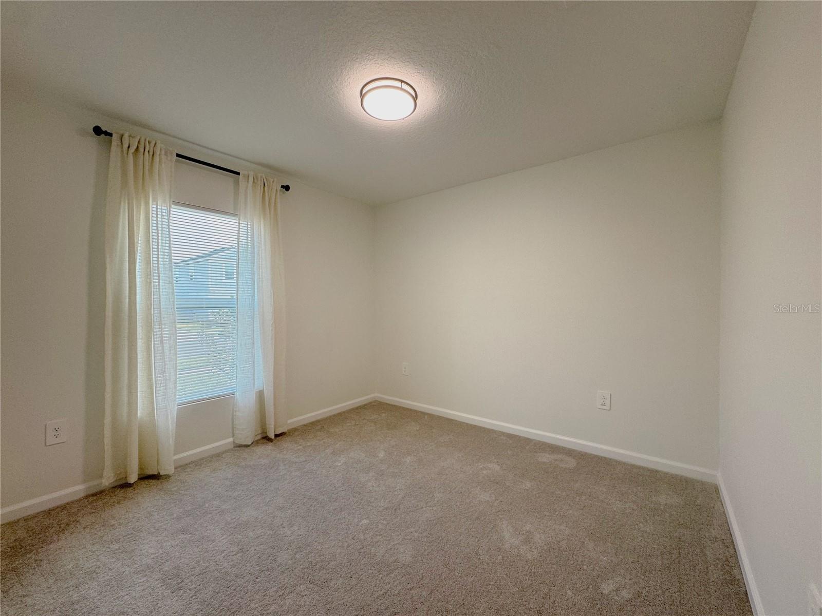 RANCHES/LK MCLEOD I - Residential Lease