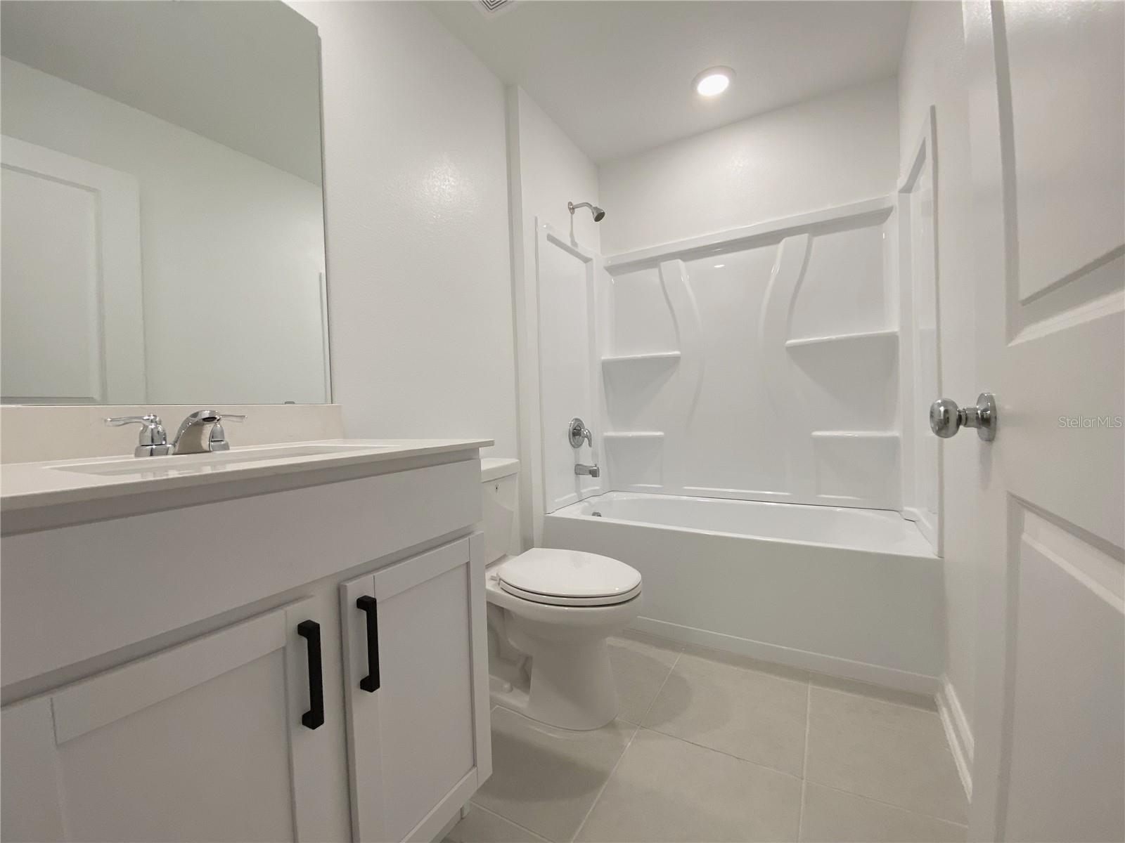 RANCHES/LK MCLEOD I - Residential Lease