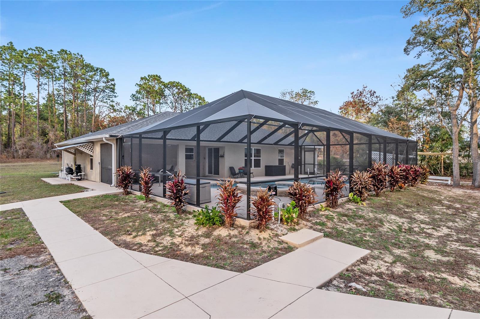 ROLLING HILLS UN 03 - Residential