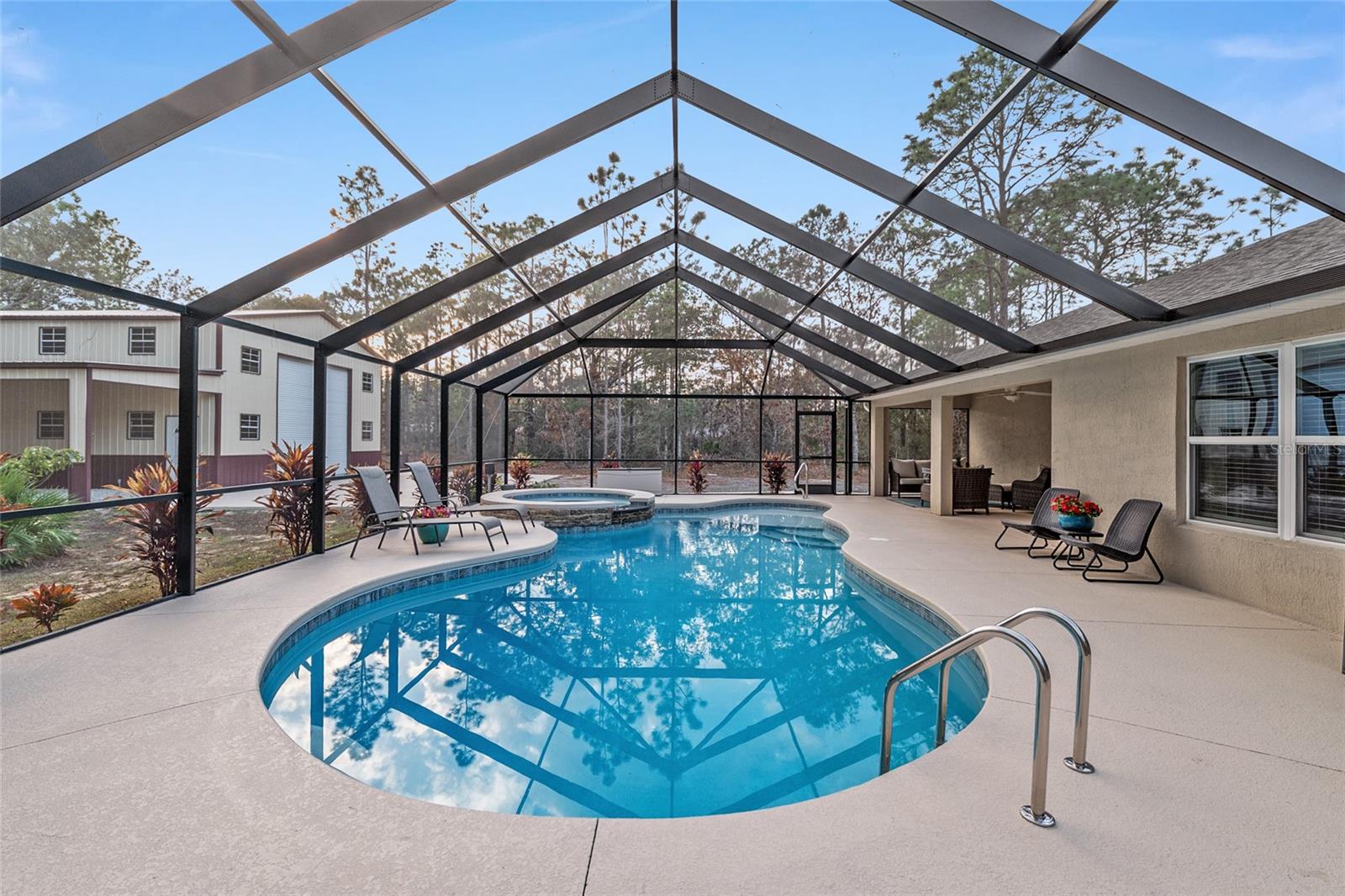 ROLLING HILLS UN 03 - Residential