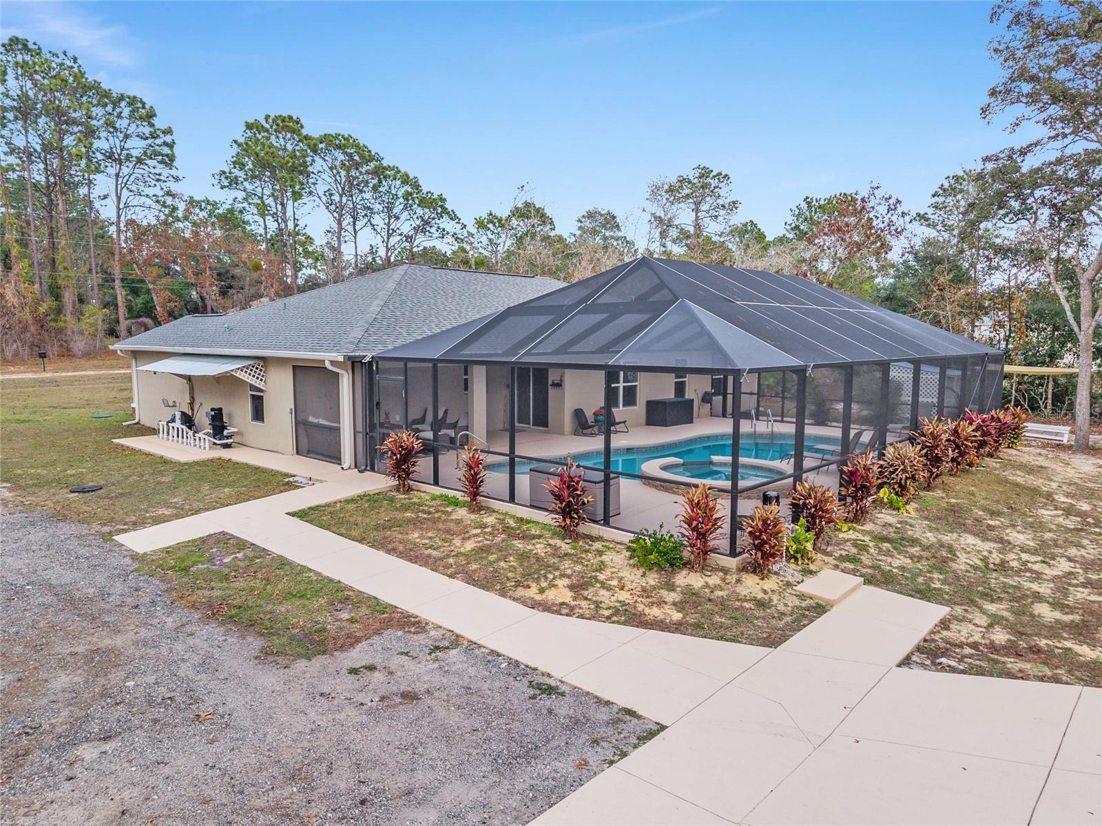 ROLLING HILLS UN 03 - Residential