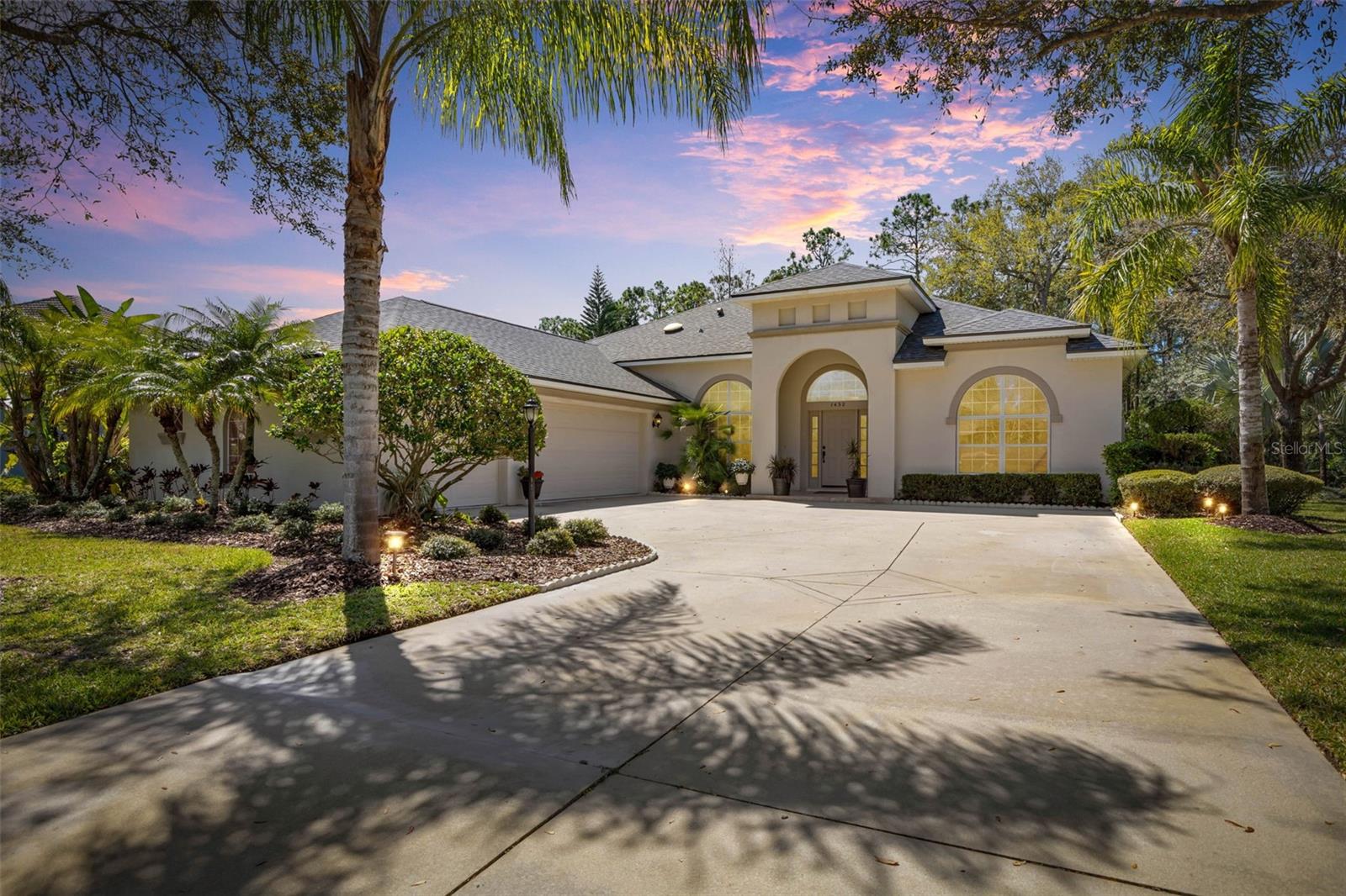 1432 KINNARD CIRCLE